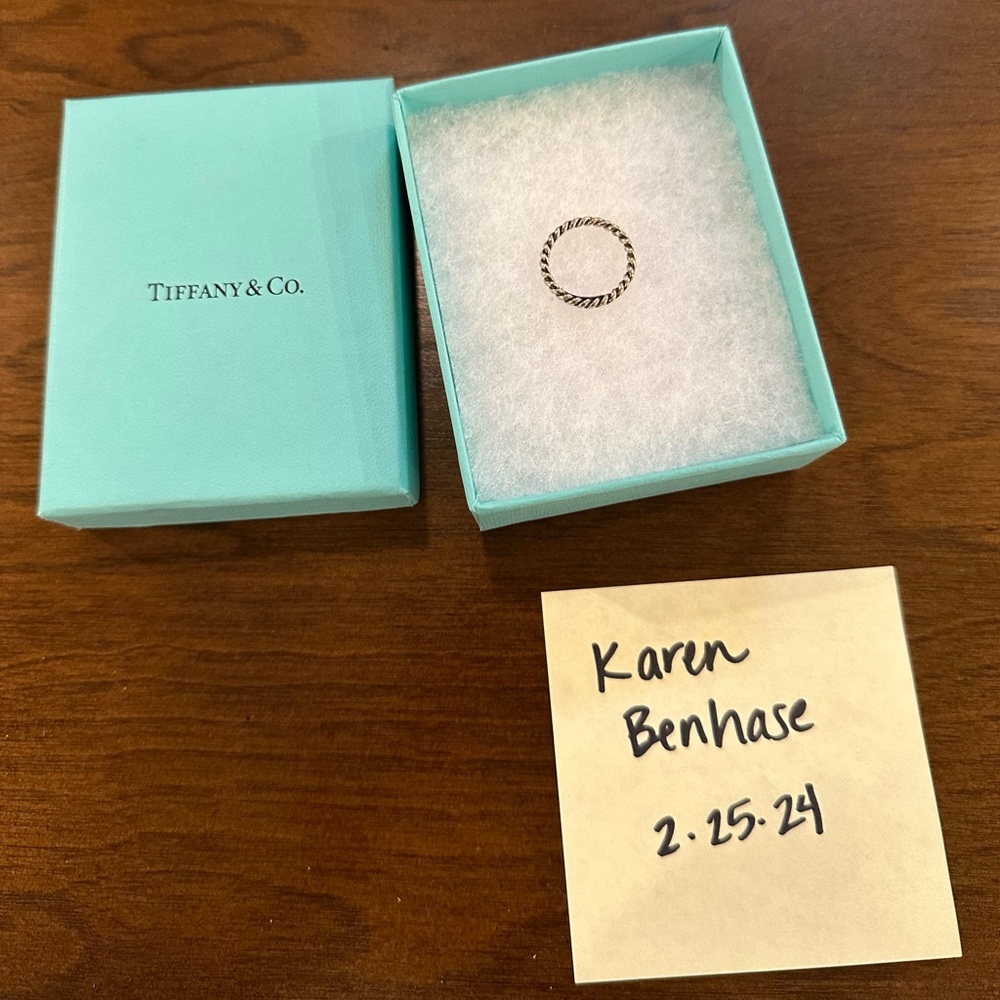 Tiffany & Co Twist Sterling Silver ring size 6.5 GUC